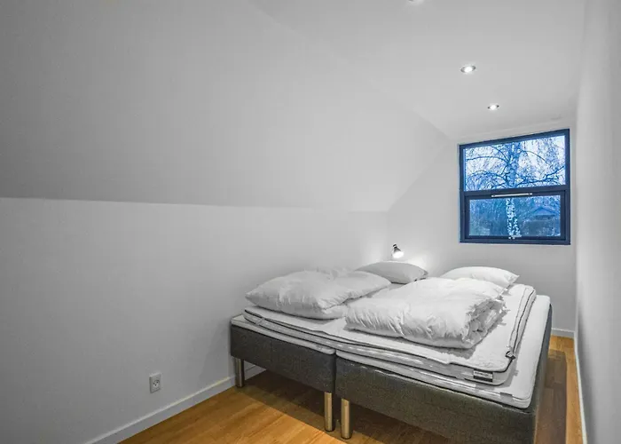 Three-bedroom In Dom wakacyjny *